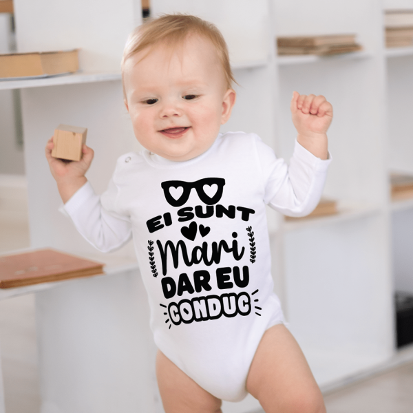 Body bebelusi personalizat "Ei sunt mari, dar eu conduc"